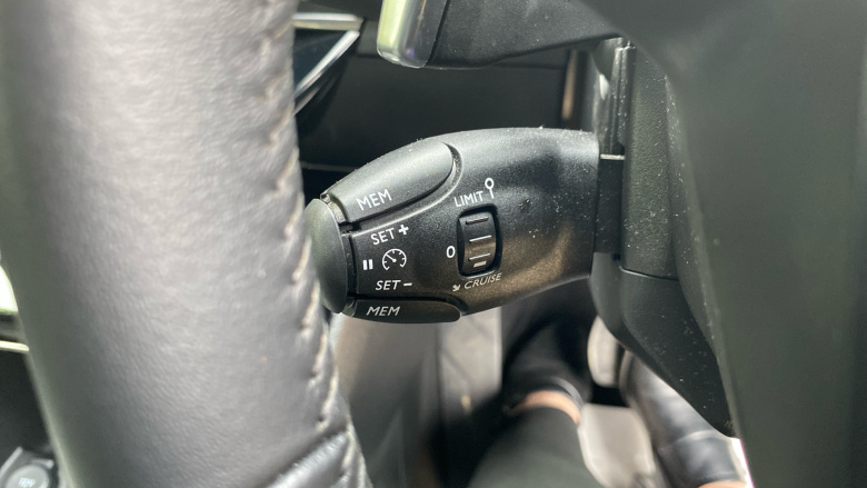 Peugeot 2008 1.2 PureTech 130 Allure 5dr EAT8 Petrol Estate